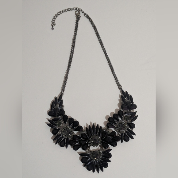 Black Necklace - Picture 2 of 2